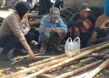 Polres Pasuruan & Komunitas Punisher Renovasi Rumah Ibadah